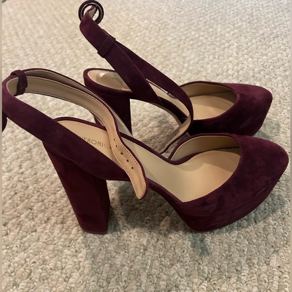 Veronica Beard maroon suede platform heels - Picture 2 of 5